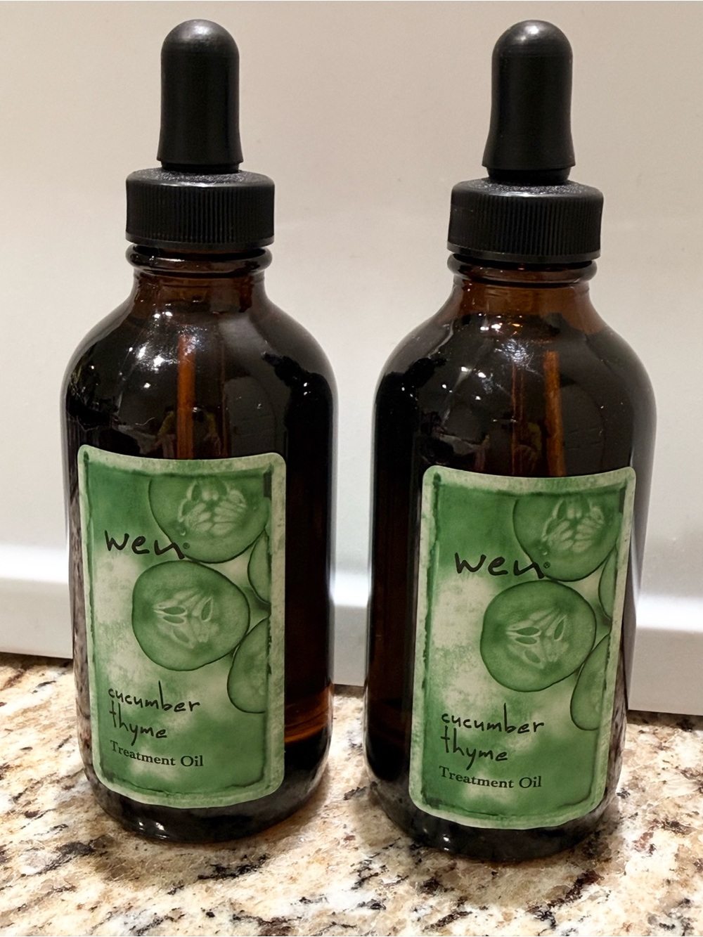 WEN NEW Two Cucumber Thyme Treatment - 4 oz. Stoppers included